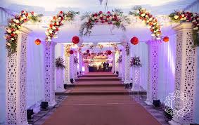 Decorators & event supplies