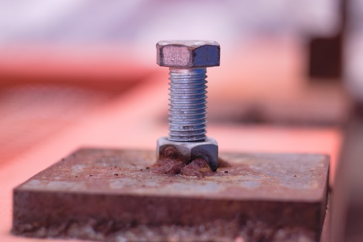 Bolts & nuts