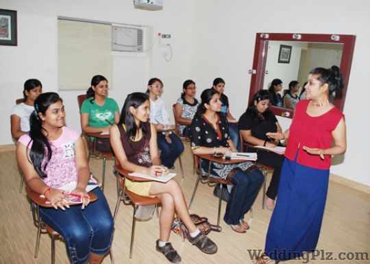  English teaching institutes