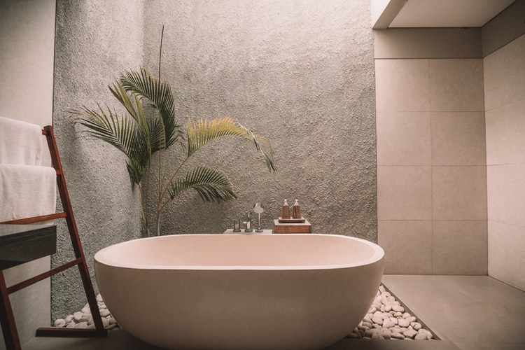 Bathroom fittings