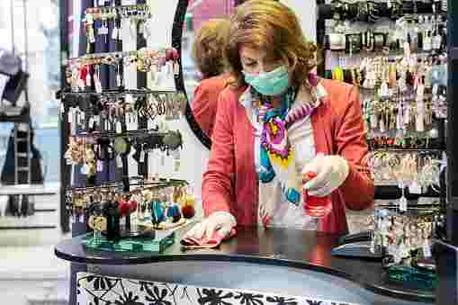 Jewelry cleaning products