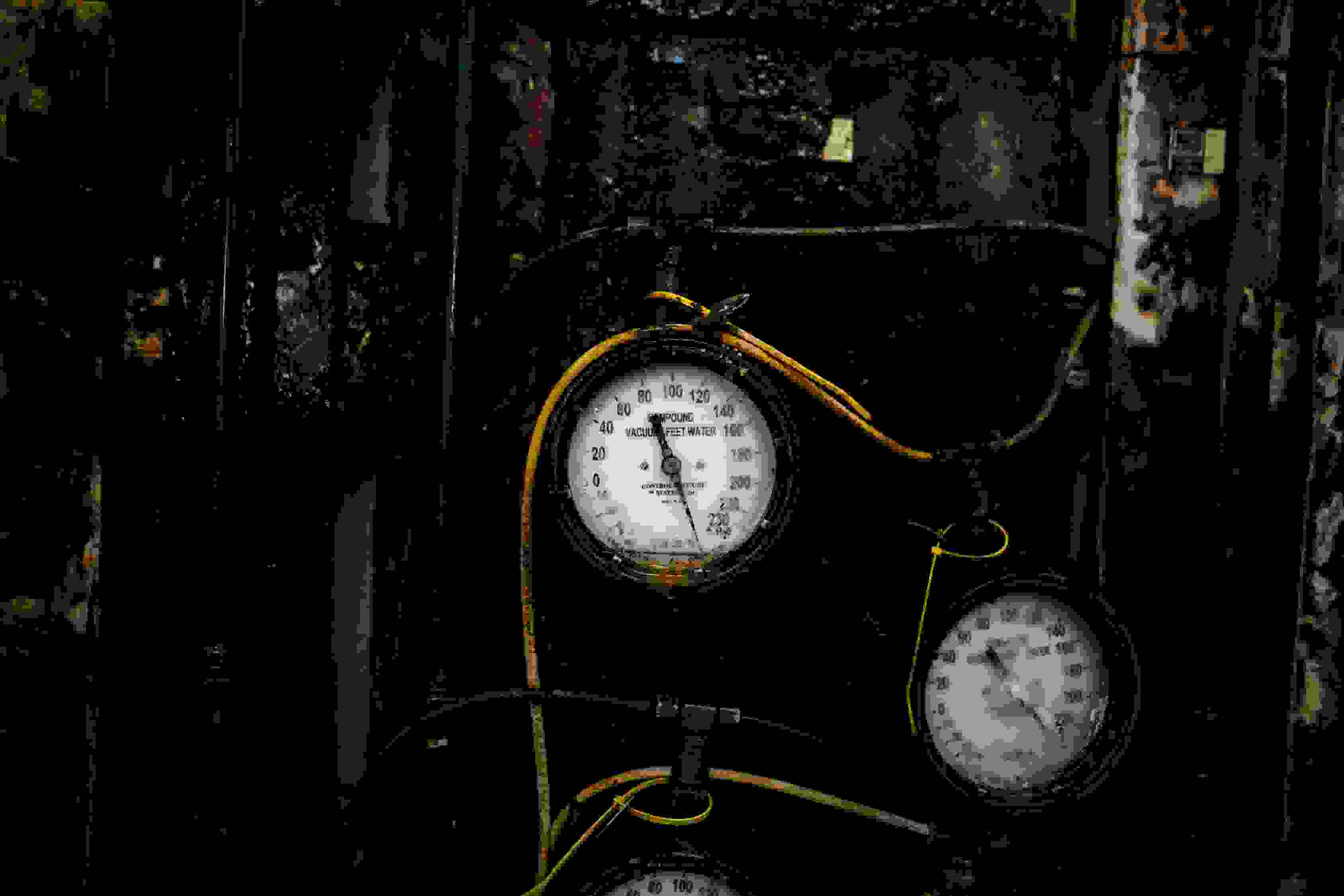 Gauges