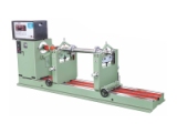 Dynamic balancing machines