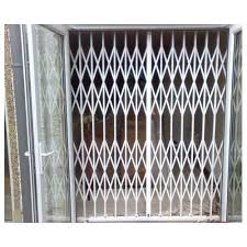 Automatic gates