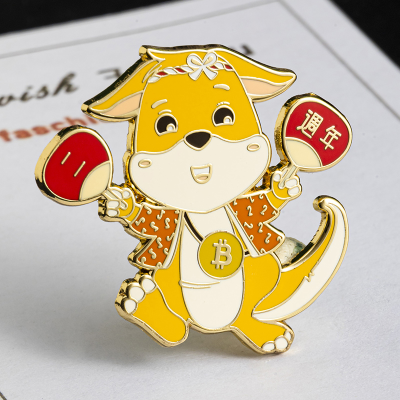 Gold lapel pins custom design,cartoon lapel pins，rose gold lapel pins，panda souvenir hard enamel pins manufacture,--qunyi gifts