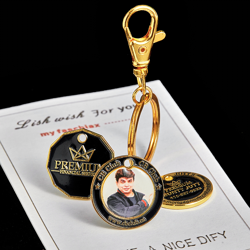 Custom key chains, custom of gold key buckle，individuation key chains manufacture--qunyi gifts