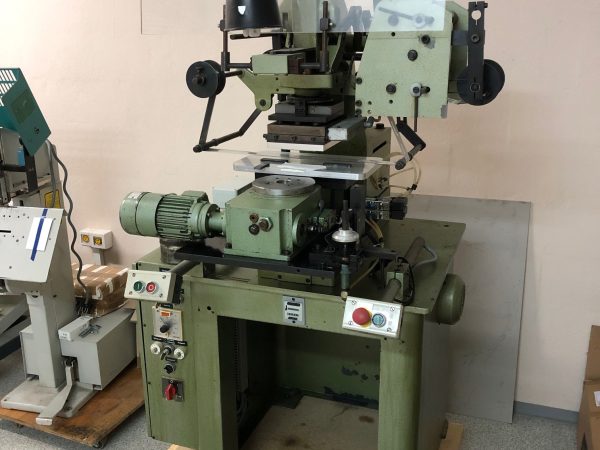 Hot stamping / embossing