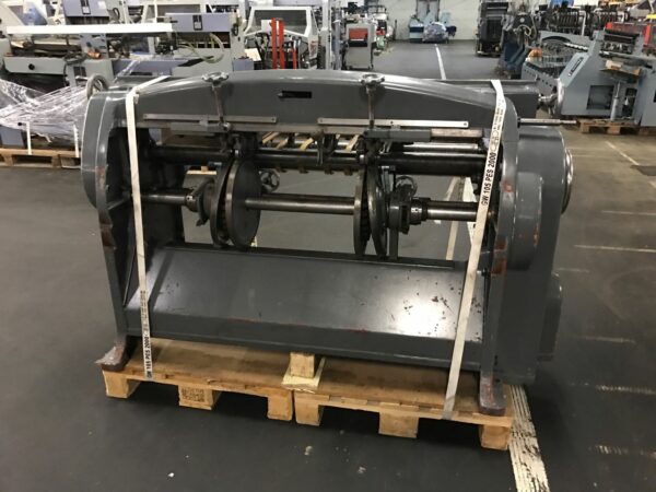 Rotary board cutter