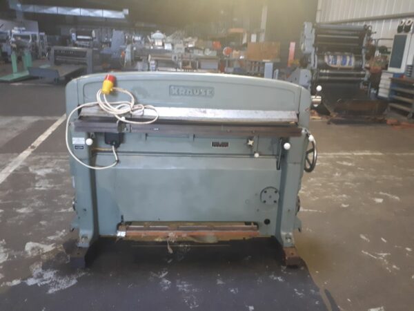 Creasing machine