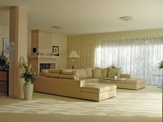 Interior decorators & designers