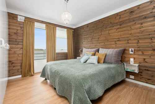 Interior decorators & designers