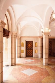 Interior decorators & designers