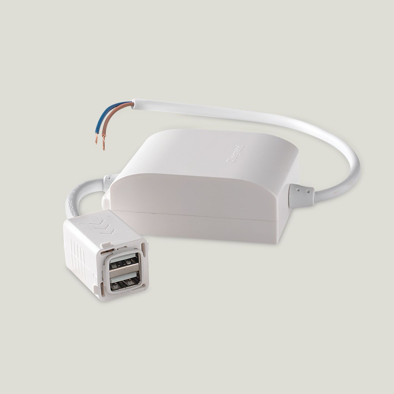 Excel and Linea Dual USB Charger Mechanism