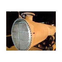 Floating head heat exchanger