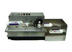 Fully automatic coding machine