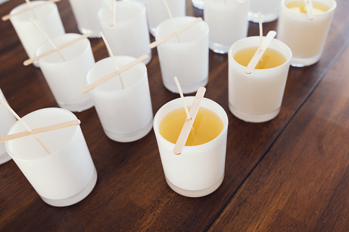 Artificial & decorative candles