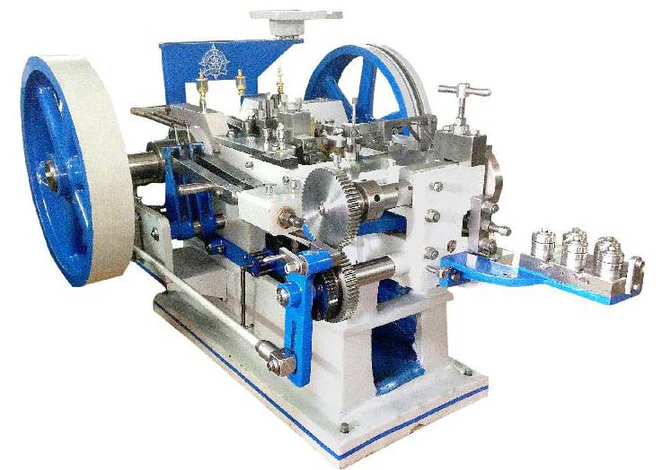 Automatic double stroke cold heading machine
