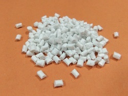 Pbt flame retardant compound