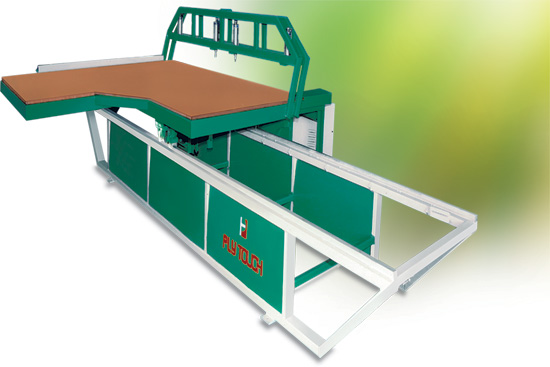 Sliding table panel saw machine