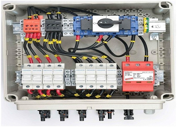 Elmex photovoltaic solar combiner box 