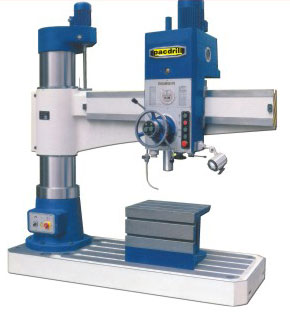 Radial drilling machine