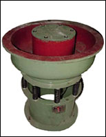 Vibratory polishing machine
